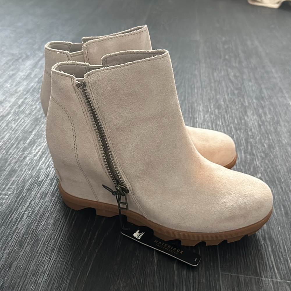 Sorel Joan of Artic II Zip size 7.5